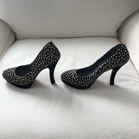 MRKT Oreo Platform Heels - Picture 8 of 14